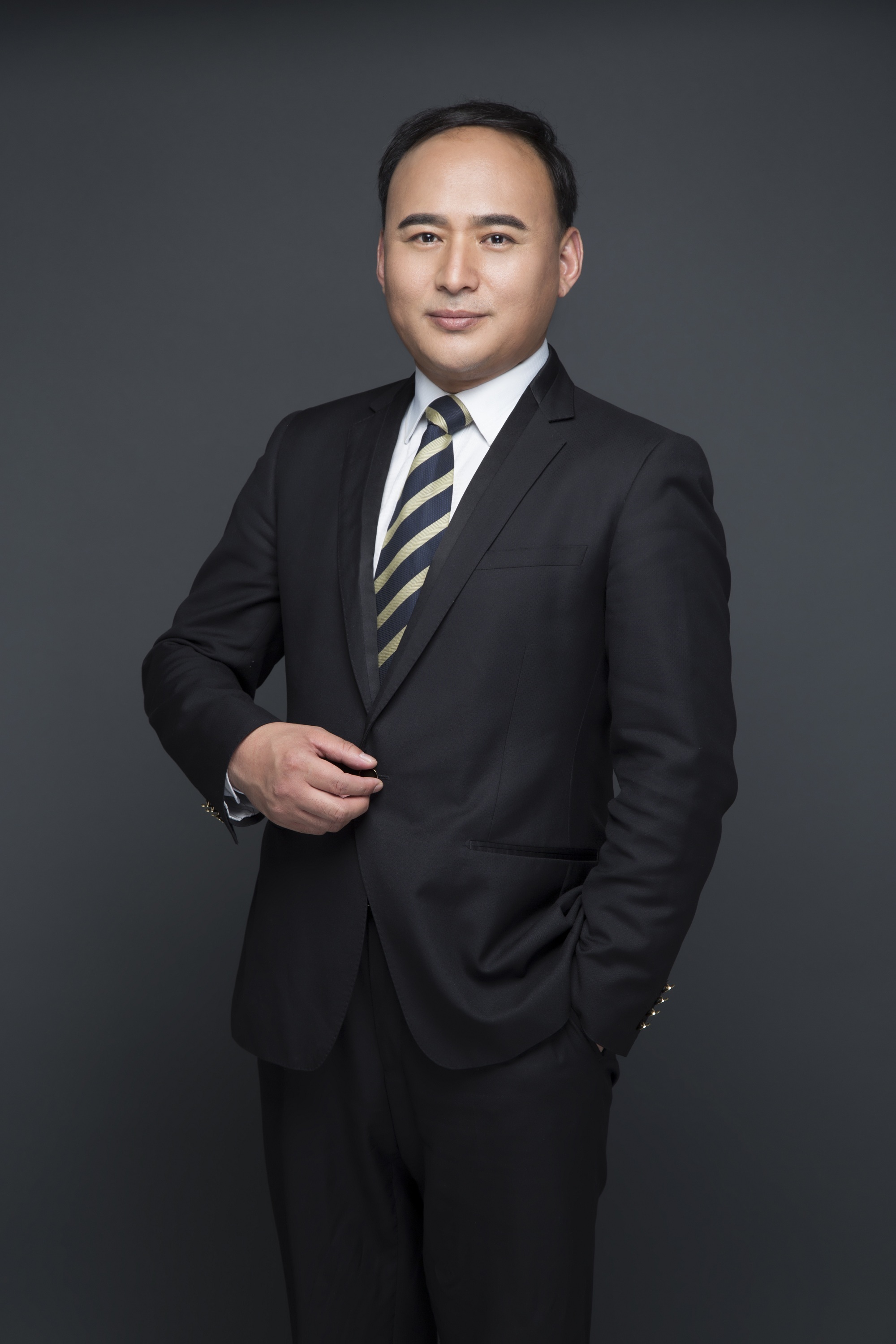 廉东晓 制作统筹负责人